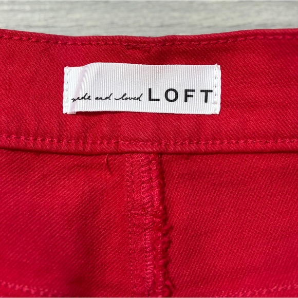 LOFT Red The Cut Off Denim Short - 32/14 NWT - Picture 3 of 7